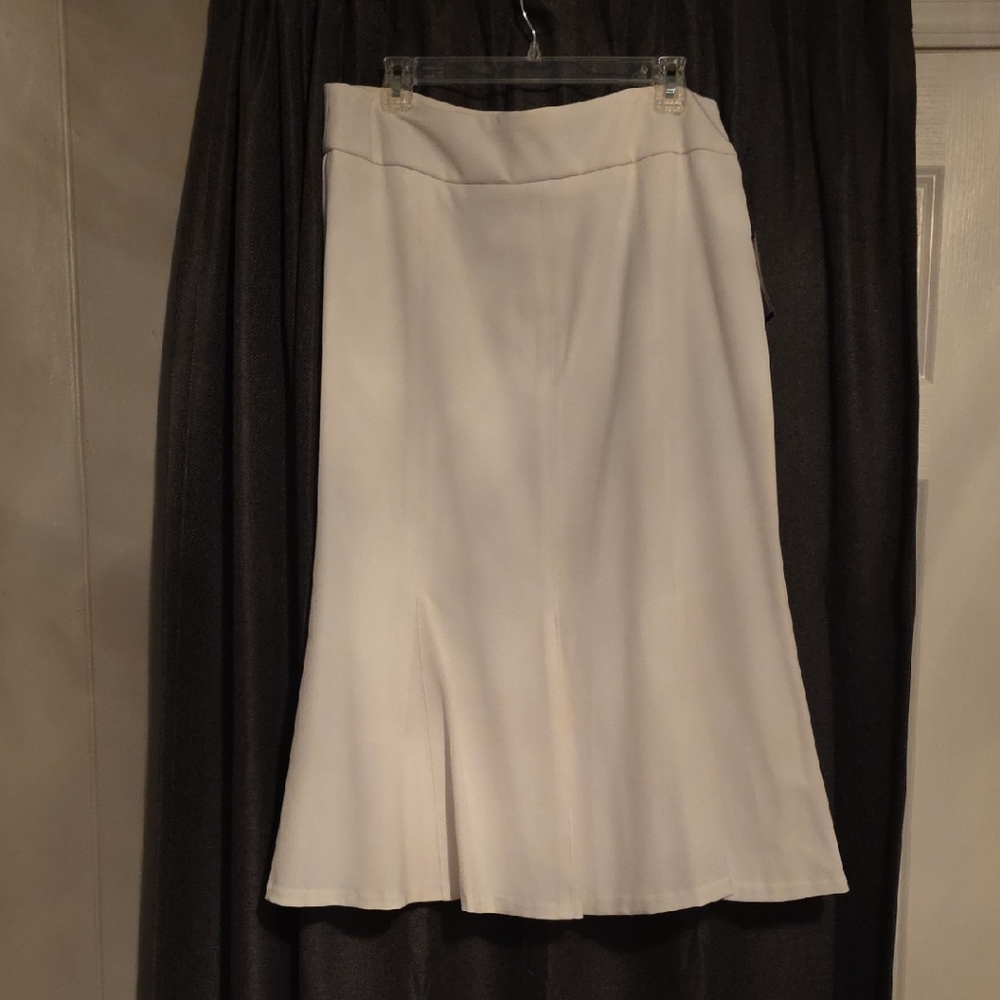 Investments Elegant Cream Midi Skirt